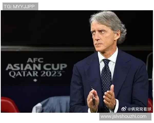 曾是球星的传奇教练们:从球场到教练席的华丽转身与辉煌成就 曾是球星的传奇教练们:从球场到教练席的华丽转身与辉煌成就