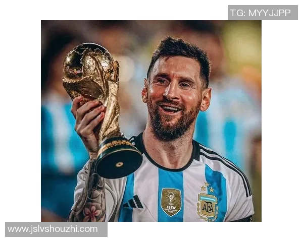 足球运动员球星闪耀瞬间解析：从顶级联赛到全球舞台的辉煌成就与影响力